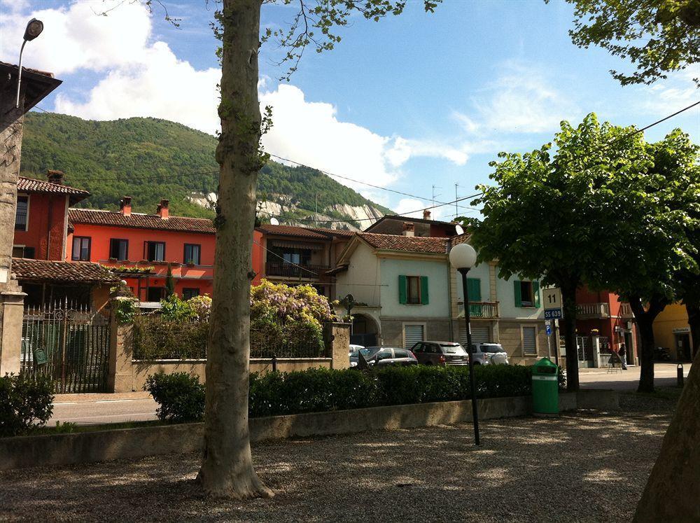 Hotel Pontenuovo Merone Exterior photo